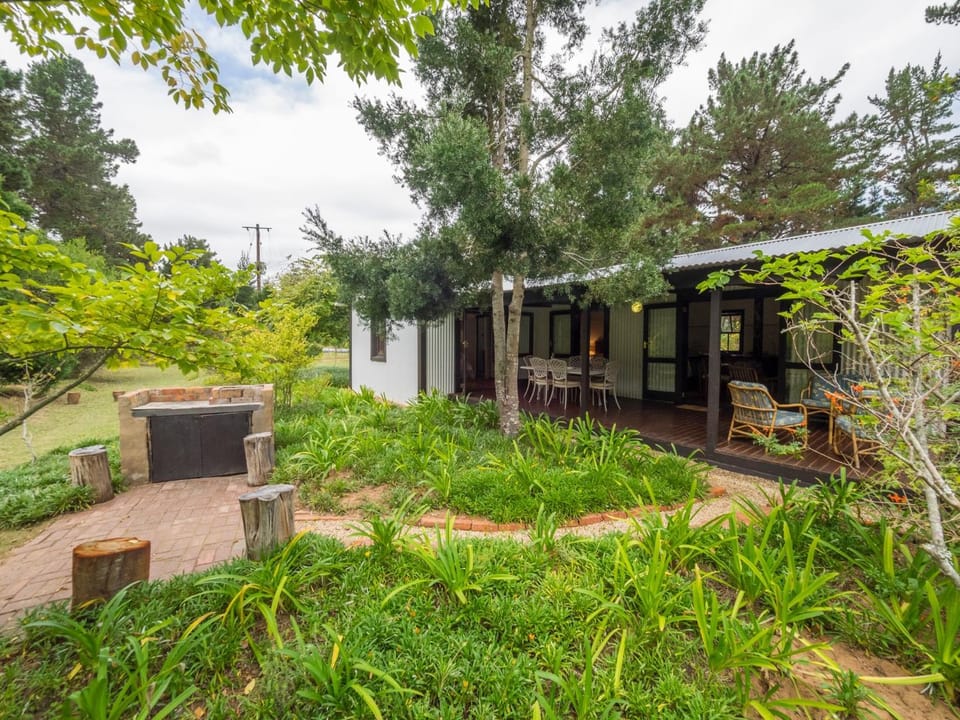 Eagles' Call Cottages and Tent Country House in Western Cape