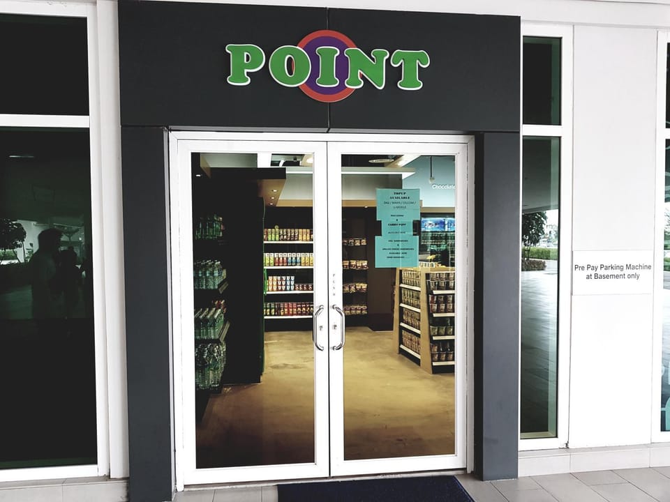 Supermarket/grocery shop