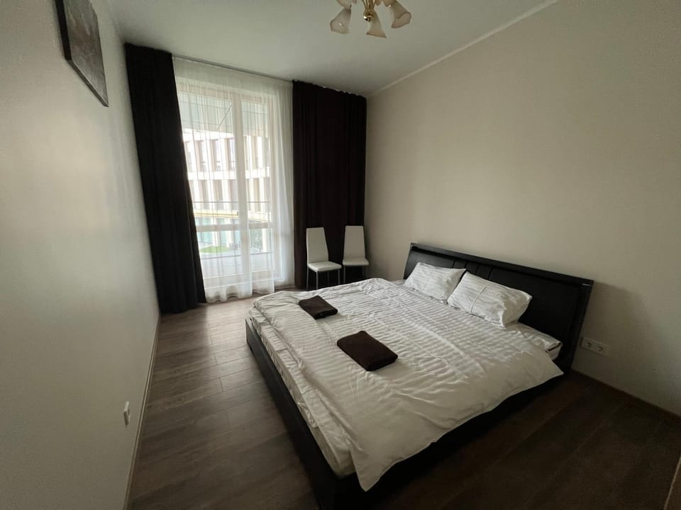 Lwow House апартаменти в центрі з бомбосховищем і критим приватним паркінгом Apartment in Lviv