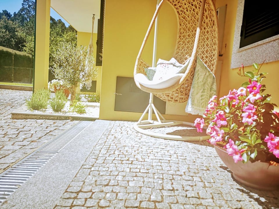 Patio, Facade/entrance, Garden, Balcony/Terrace