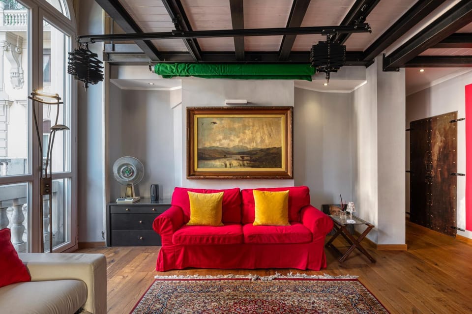 Living room, Seating area