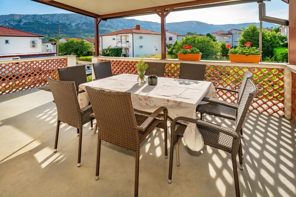 View (from property/room), Balcony/Terrace