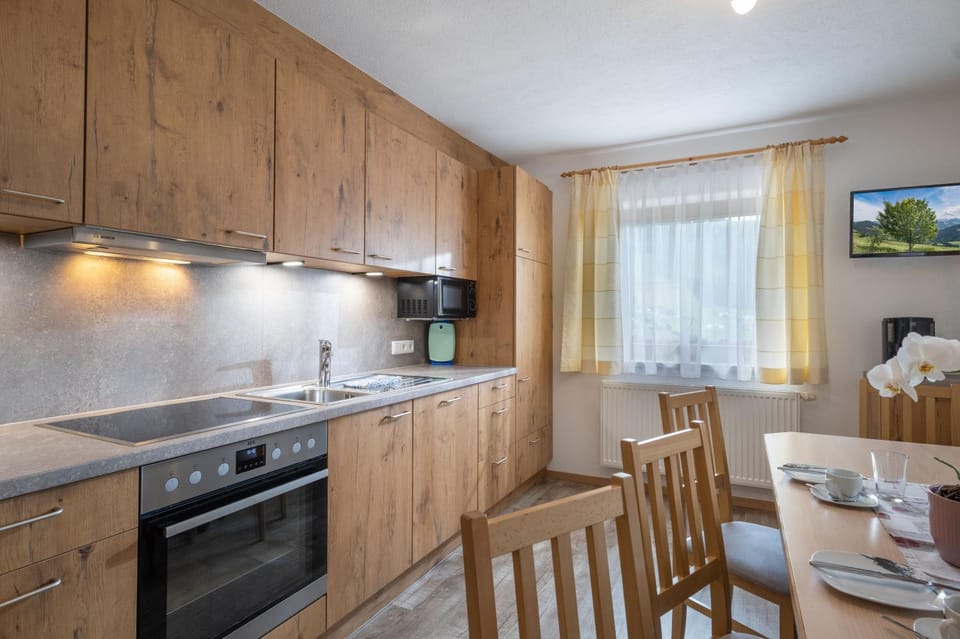 Flörl Apartment in Tyrol