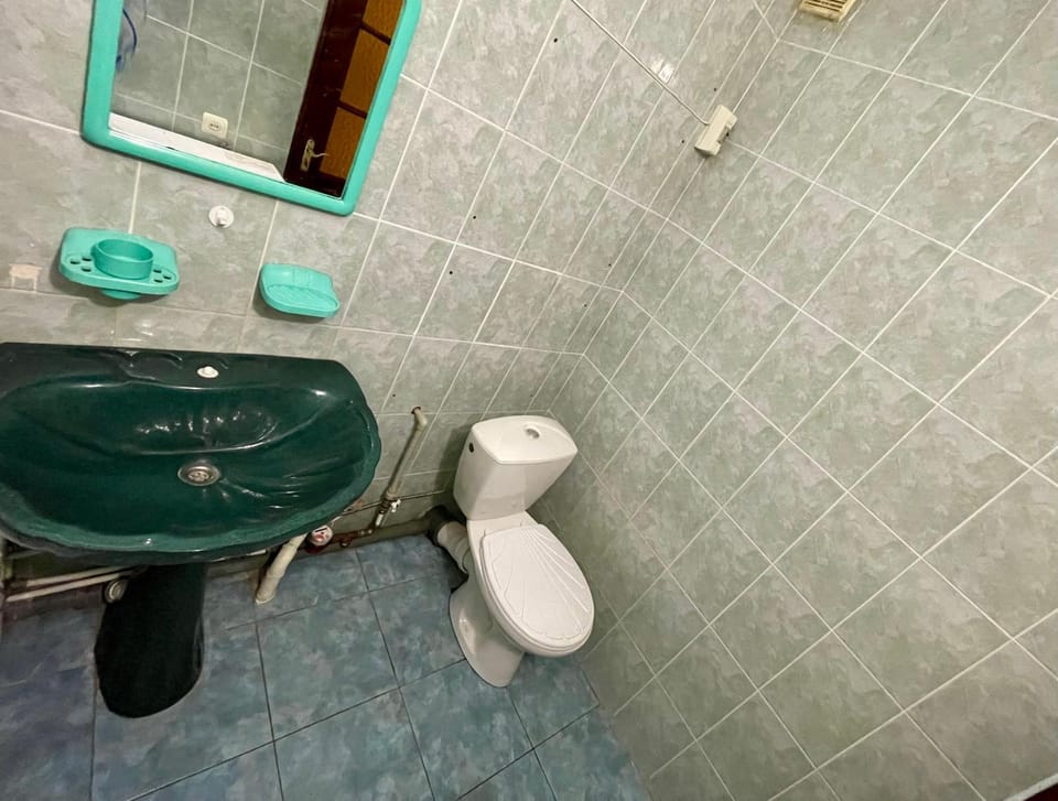 Toilet, Bathroom