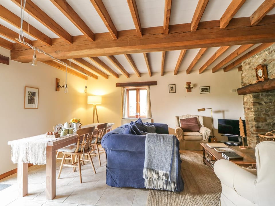 Swallows Cottage House in East Devon District