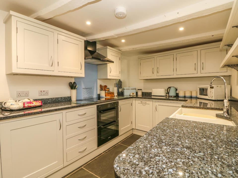 Cousham Cottage House in Cawsand