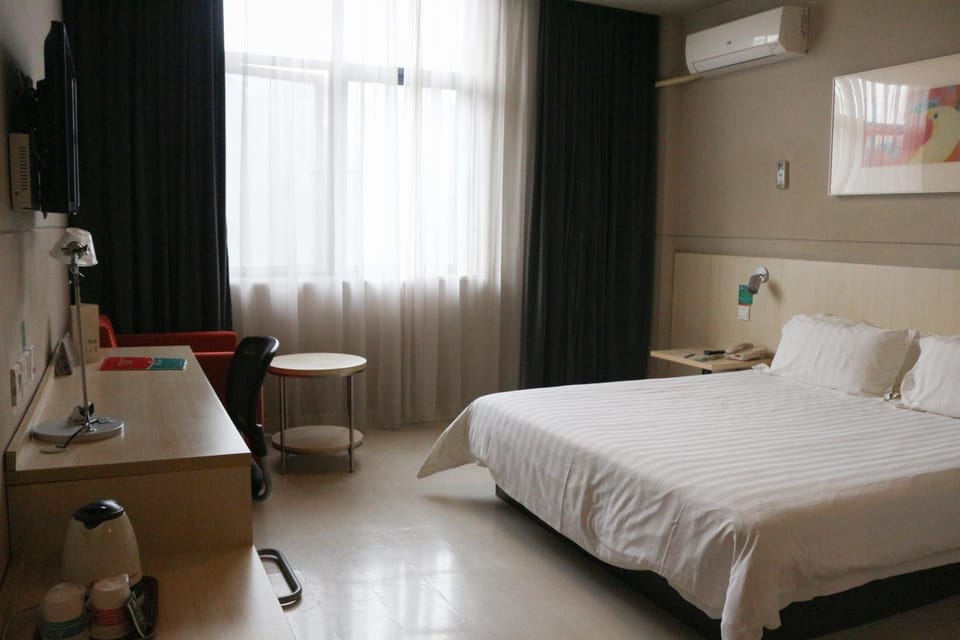 Jinjiang Inn Shanghai Chedun Studios Hotel in Shanghai