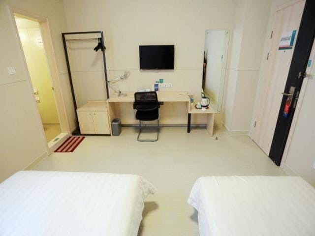 Jinjiang Inn Kaifeng Longting Scenic Spot Hotel in China