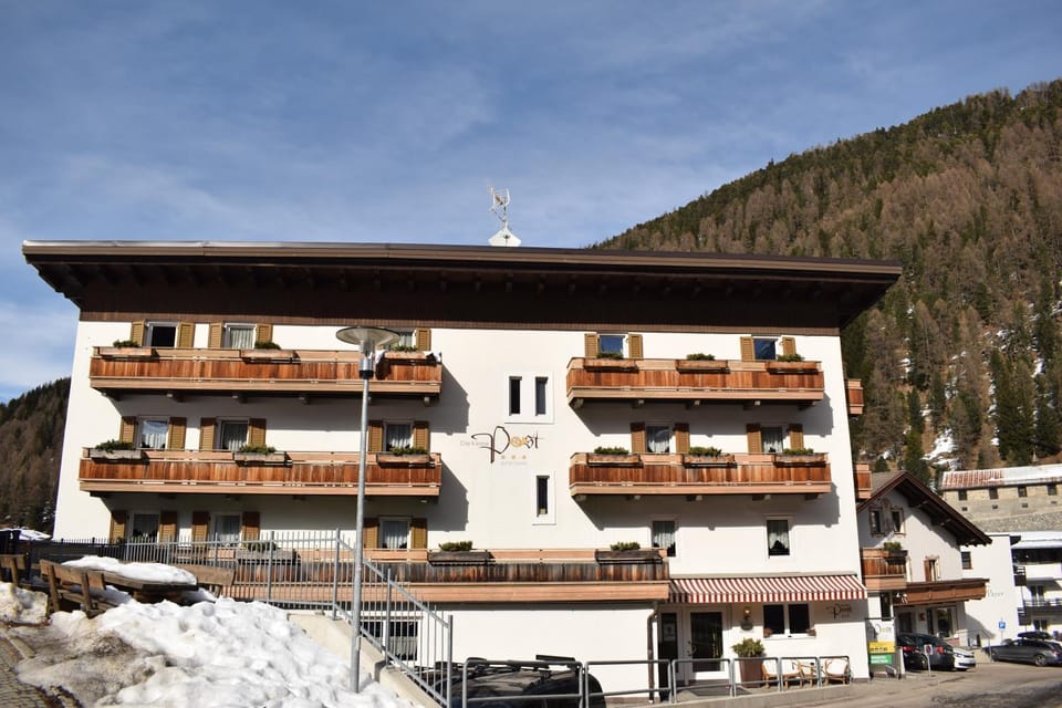 Alpin Garni die kleine Post Hotel in Trentino-South Tyrol