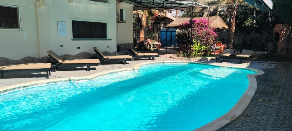 Swimming pool