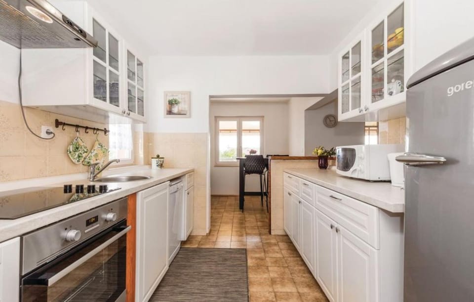 dishwasher, oven, stove, toaster, kitchen