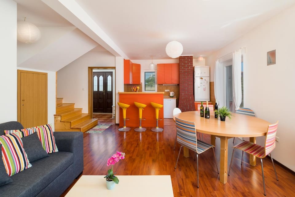 Apartment Bagatin Apartment in Podstrana