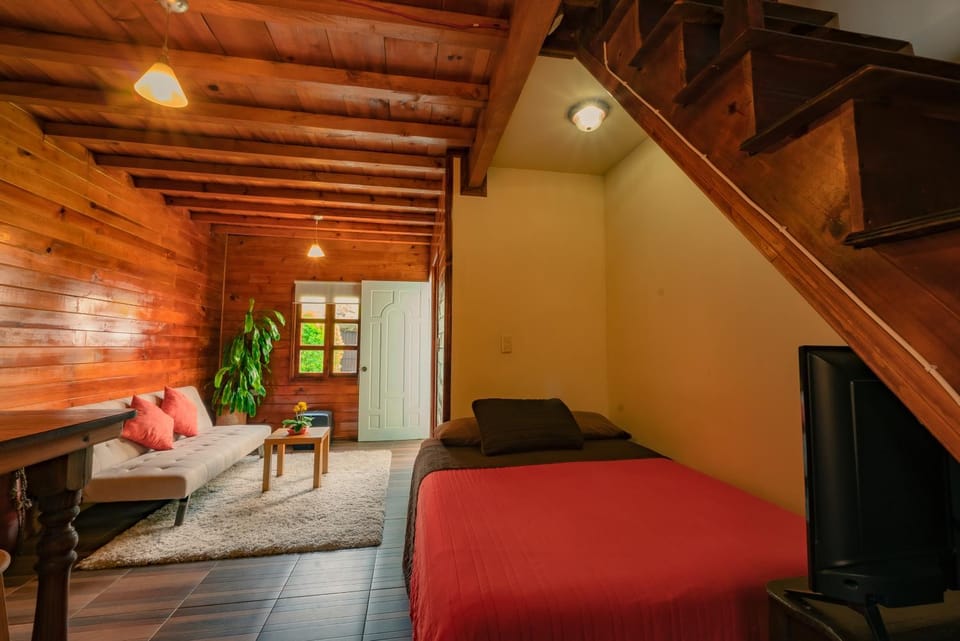 Bed, Living room