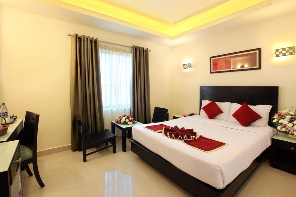Bed, Photo of the whole room, Bedroom