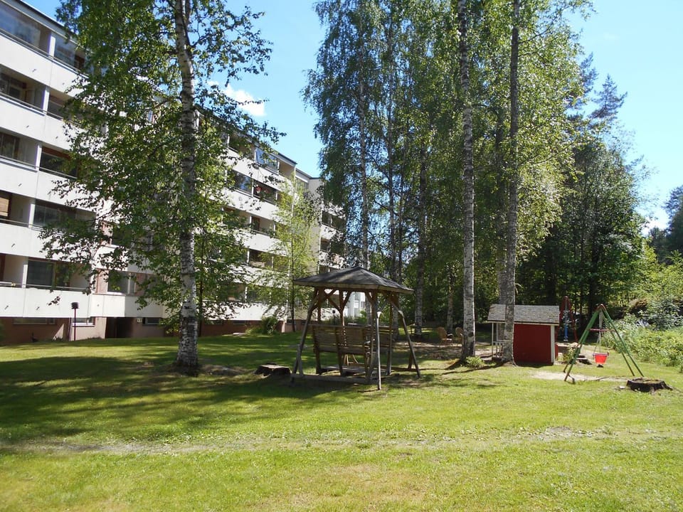 Property building, Patio, Day, Garden