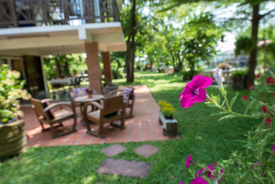 Garden, Garden view, River view