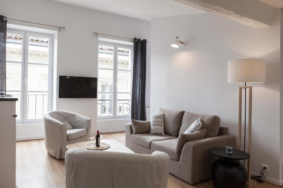 Grand Théâtre Bright Apartment Apartment in Bordeaux