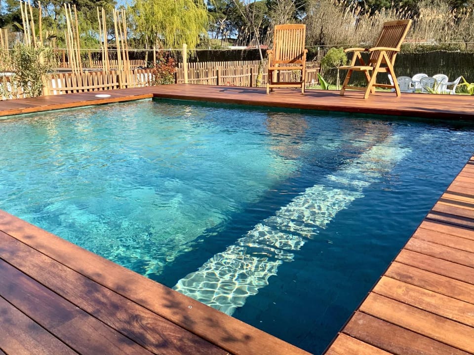 Off site, Balcony/Terrace, Pool view, Swimming pool, Swimming pool