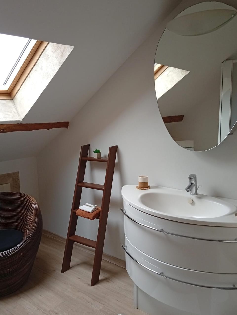 chambres d'hôte Le Marronnier Bed and Breakfast in Jura
