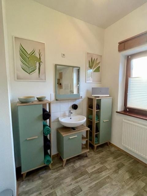 Bathroom, towels, towels