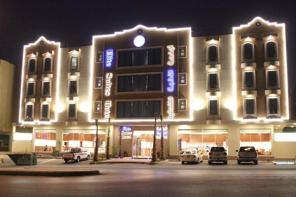 Property building, Facade/entrance, Decorative detail