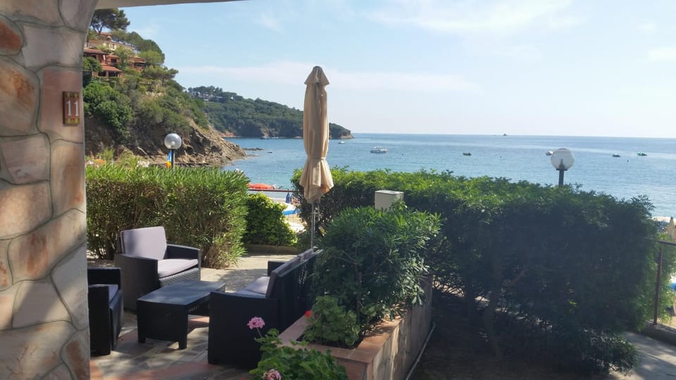 Patio, Garden, Sea view