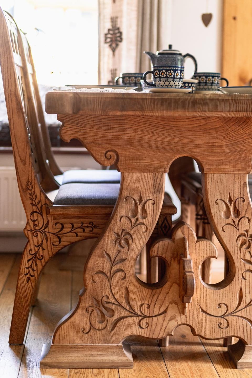 Decorative detail, Dining area