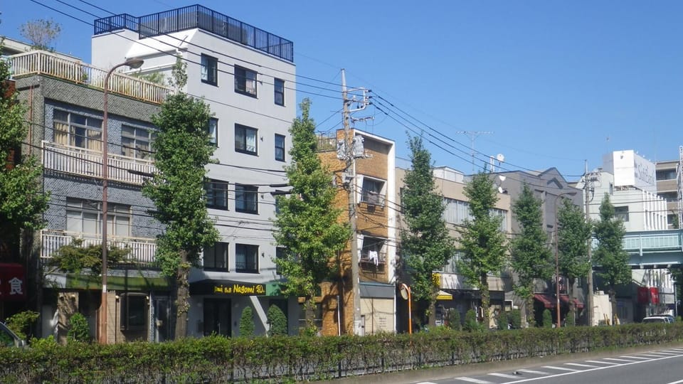 Facade/entrance