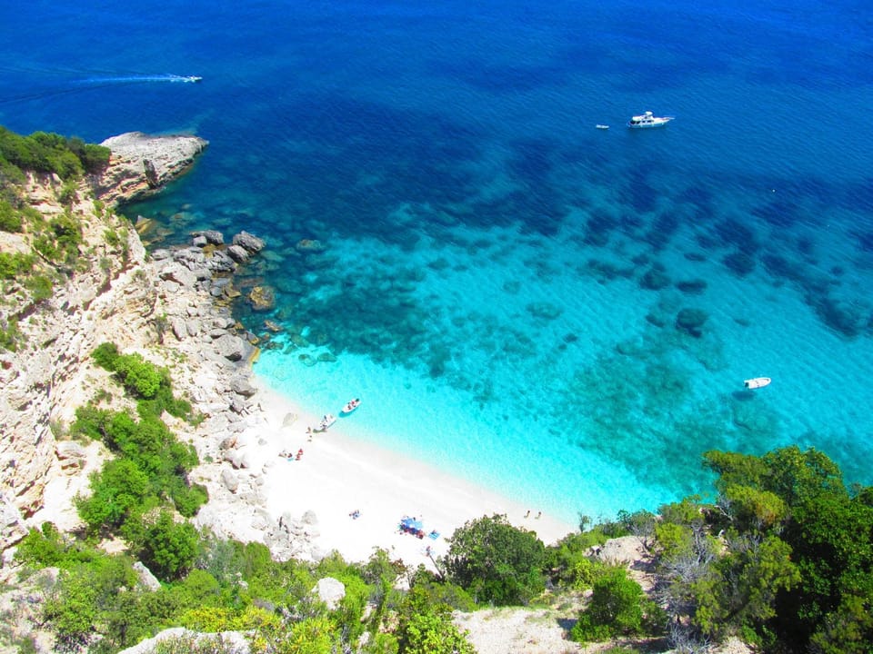 Nearby landmark, Natural landscape, Beach