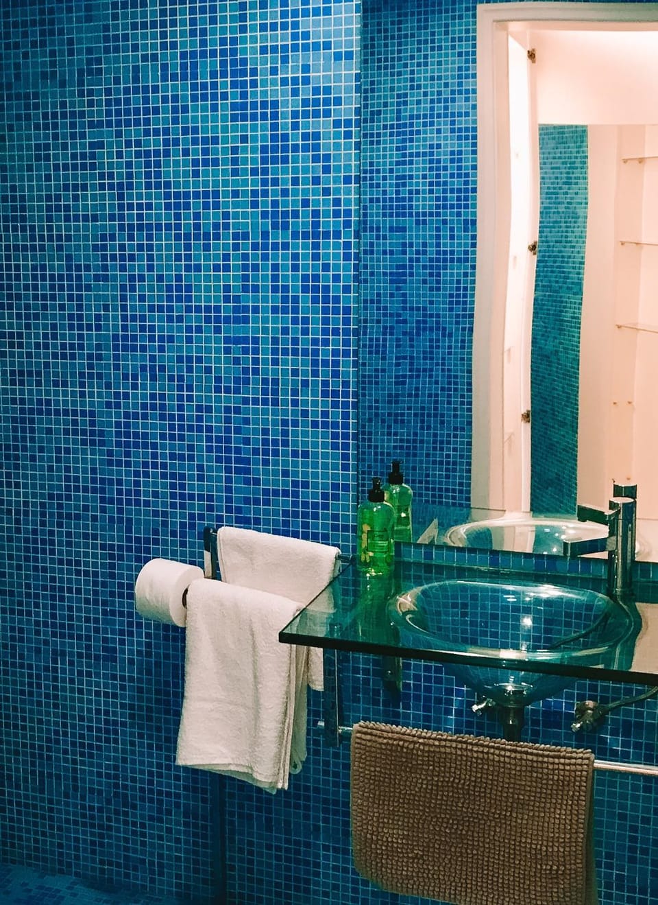 7Rios Rooms Vacation rental in Lisbon
