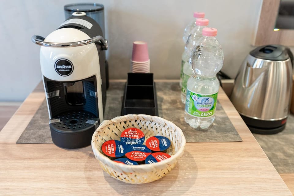 Coffee/tea facilities