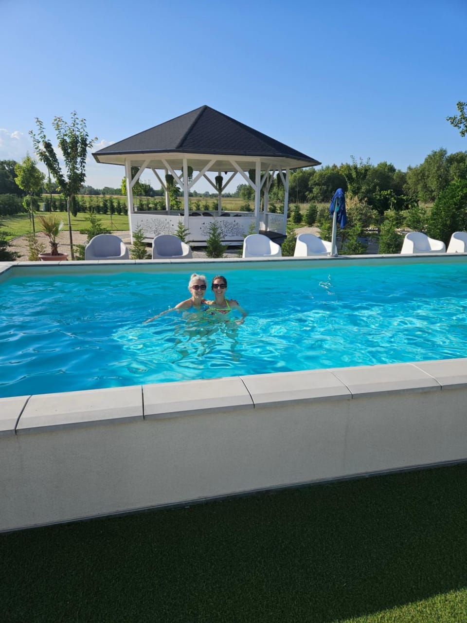 Swimming pool