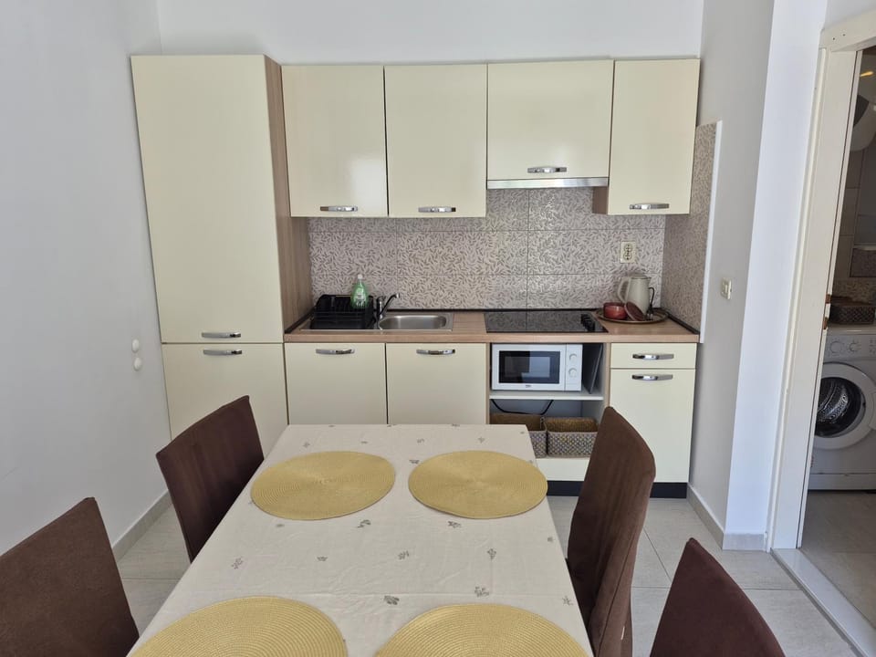 Apartmani Roko Apartment in Dubrovnik-Neretva County