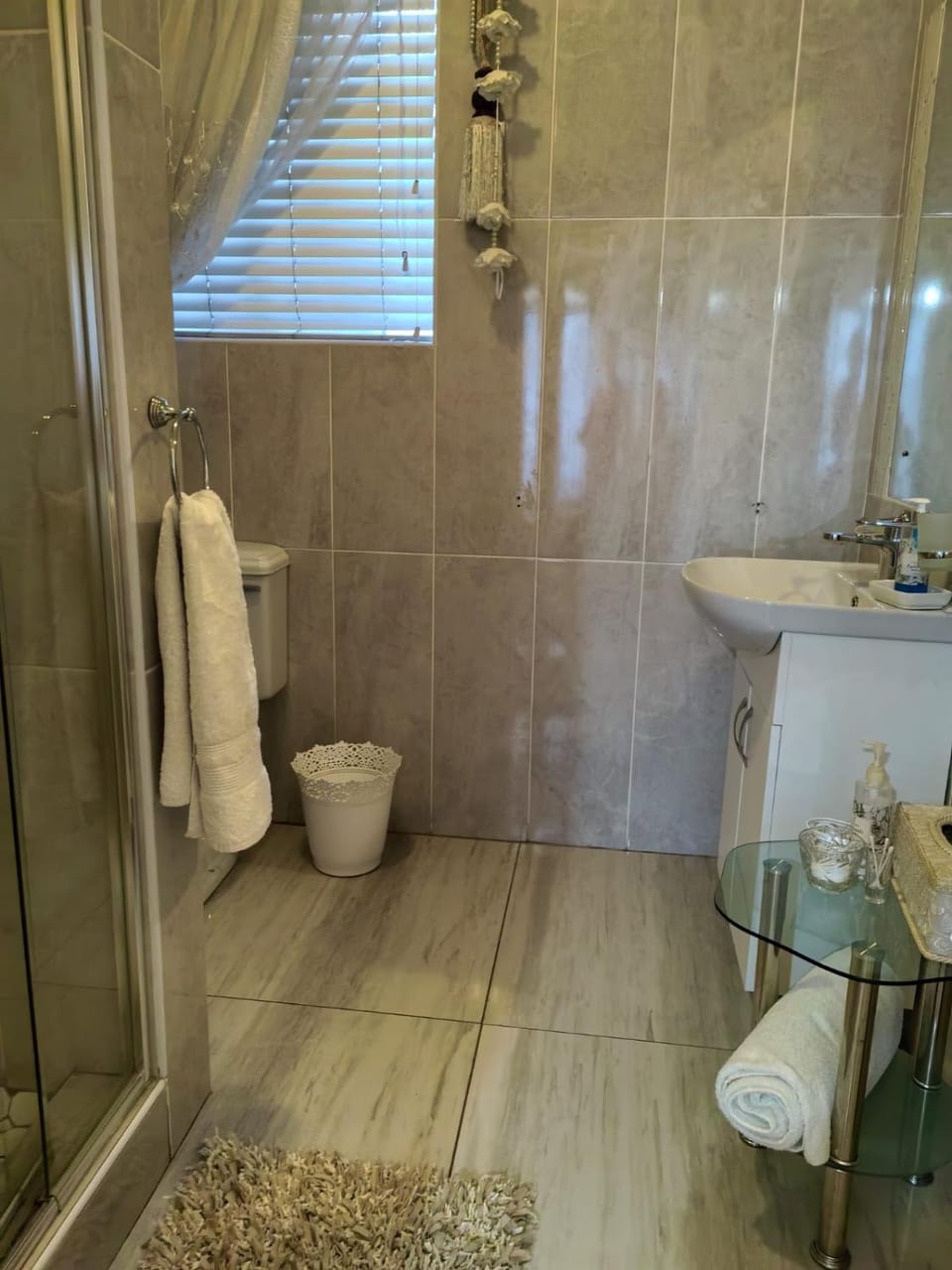 Ronique's Guest House Bed and Breakfast in Gauteng