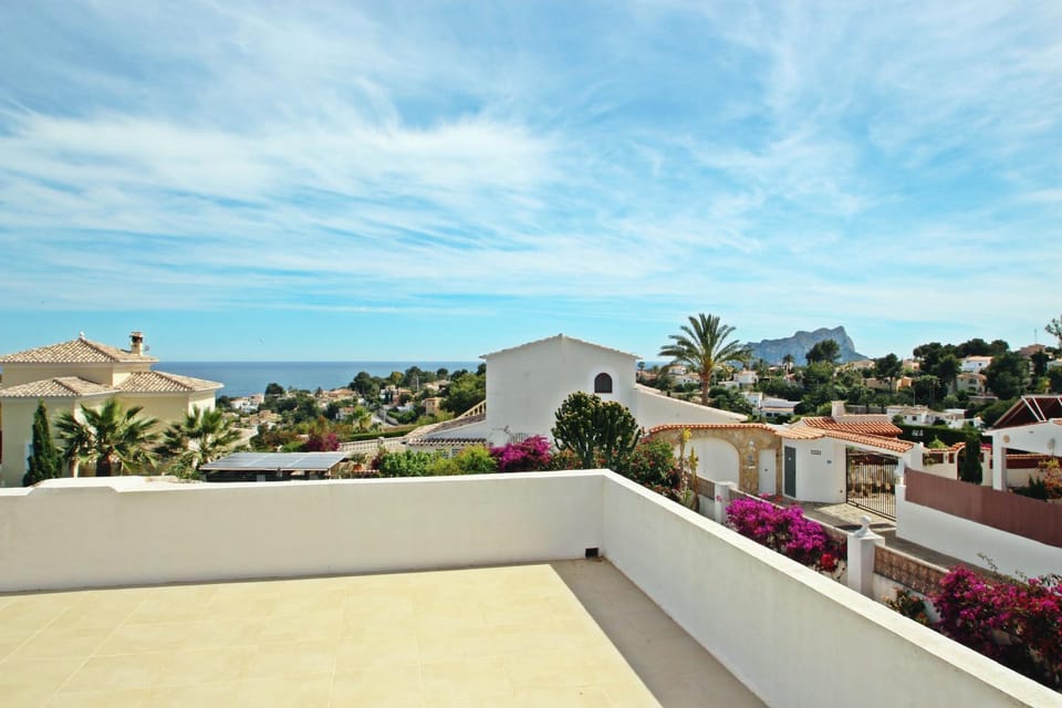 El Descanso - sea view villa with private pool in Benissa Villa in Marina Alta