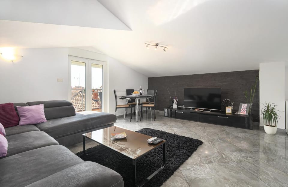 Balcony/Terrace, Living room