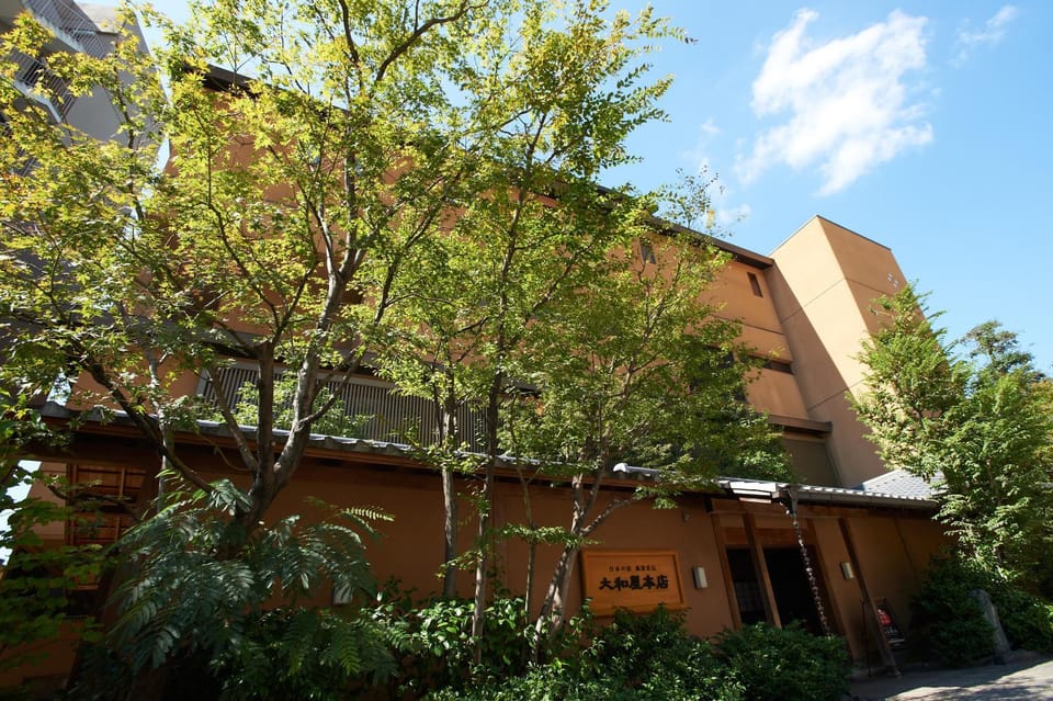Property building, Day