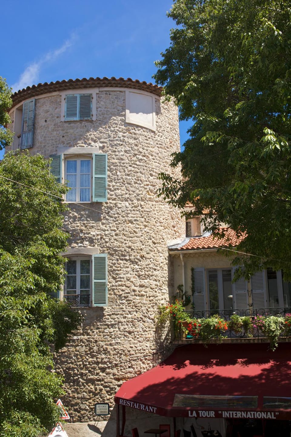15 Cours Massena Apartment in Antibes