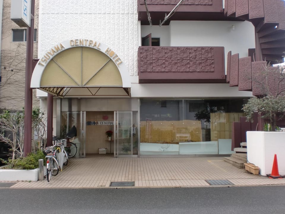 Tsuyama Central Hotel Townhouse Hotel in Japan