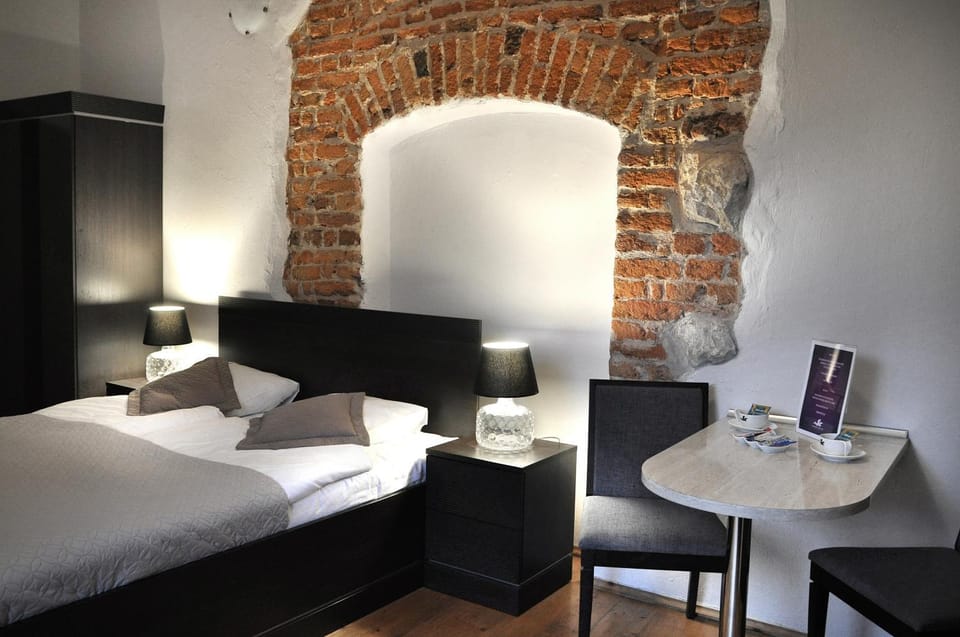 Bed, Decorative detail, Bedroom