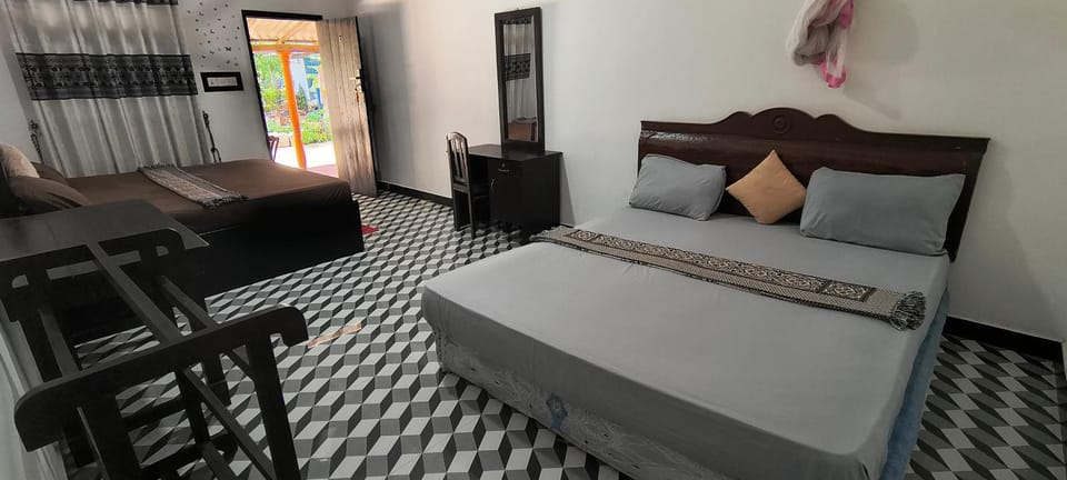 Nilaveli Beach Rooms Bed and Breakfast in Sri Lanka