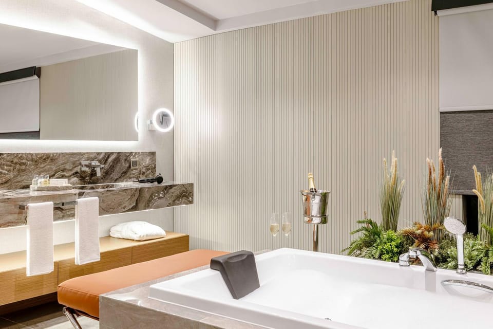 Bathroom, Bath