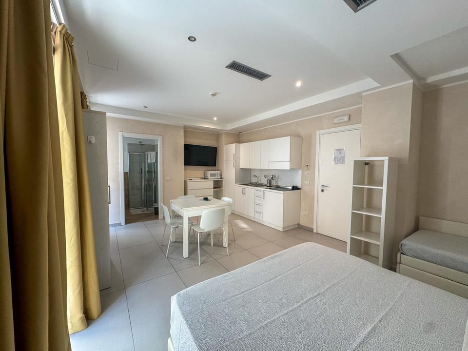 White Suite & Apartments Apartment hotel in Bellaria - Igea Marina