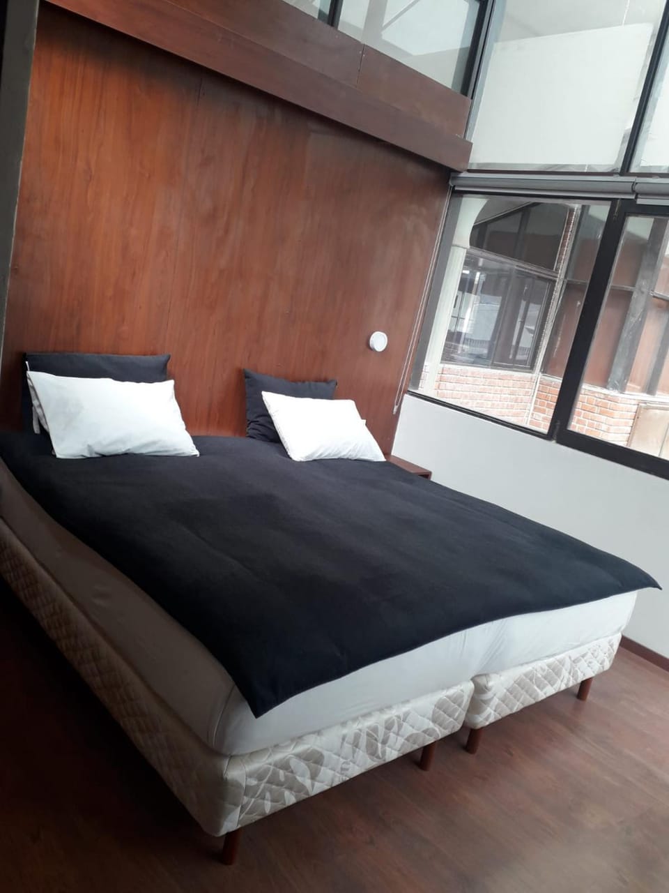 Onkel Inn Wagon Sleepbox Uyuni Capsule hotel in Bolivia