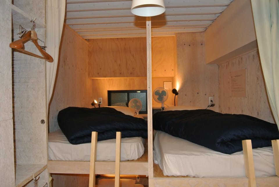 bunk bed