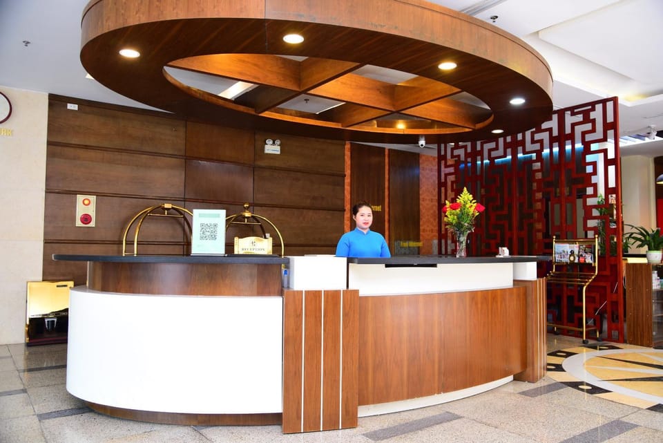 Staff, Lobby or reception