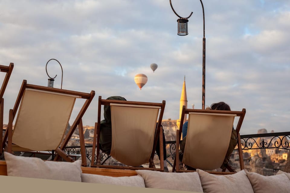 Nearby landmark, Autumn, On site, Landmark view, Pool view, Swimming pool, Sunrise