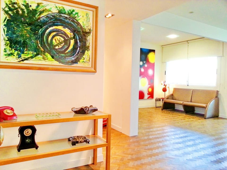 TV and multimedia, Living room, Photo of the whole room, Dining area, Sea view