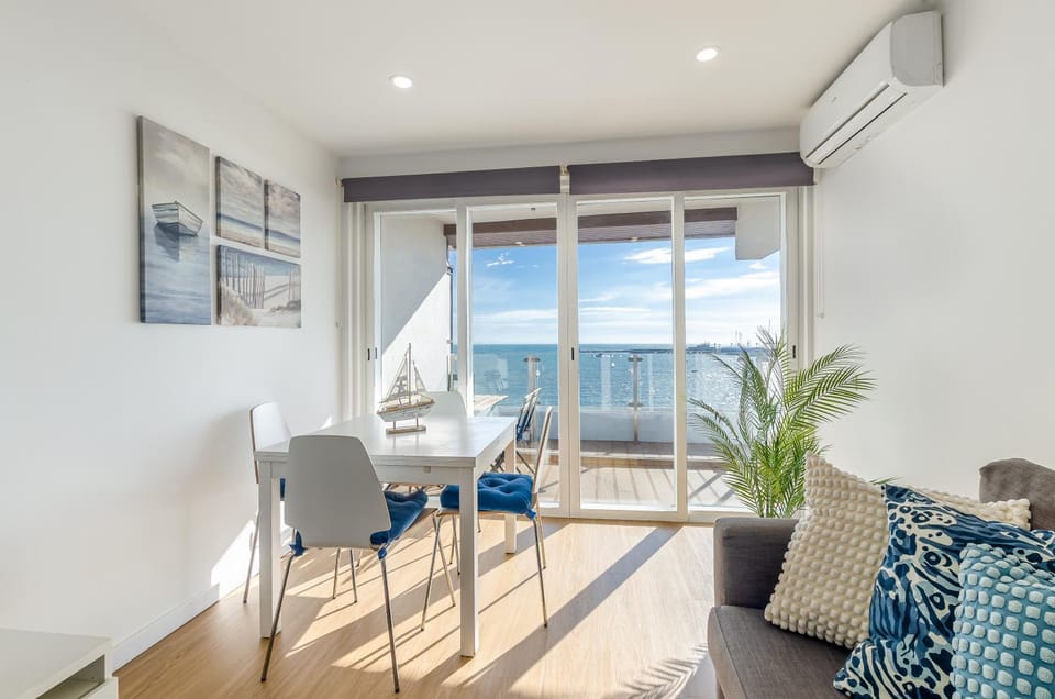 Casa dos Cotas - Amazing Seaside Apartment with Balcony Apartment in Cascais