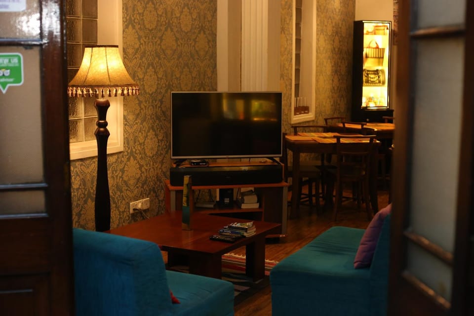 Seating area